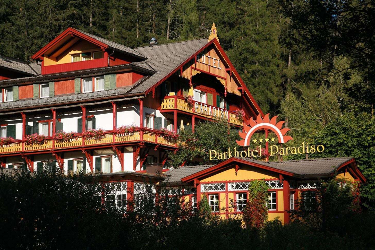 Parkhotel Sole Paradiso サン・カンディド エクステリア 写真